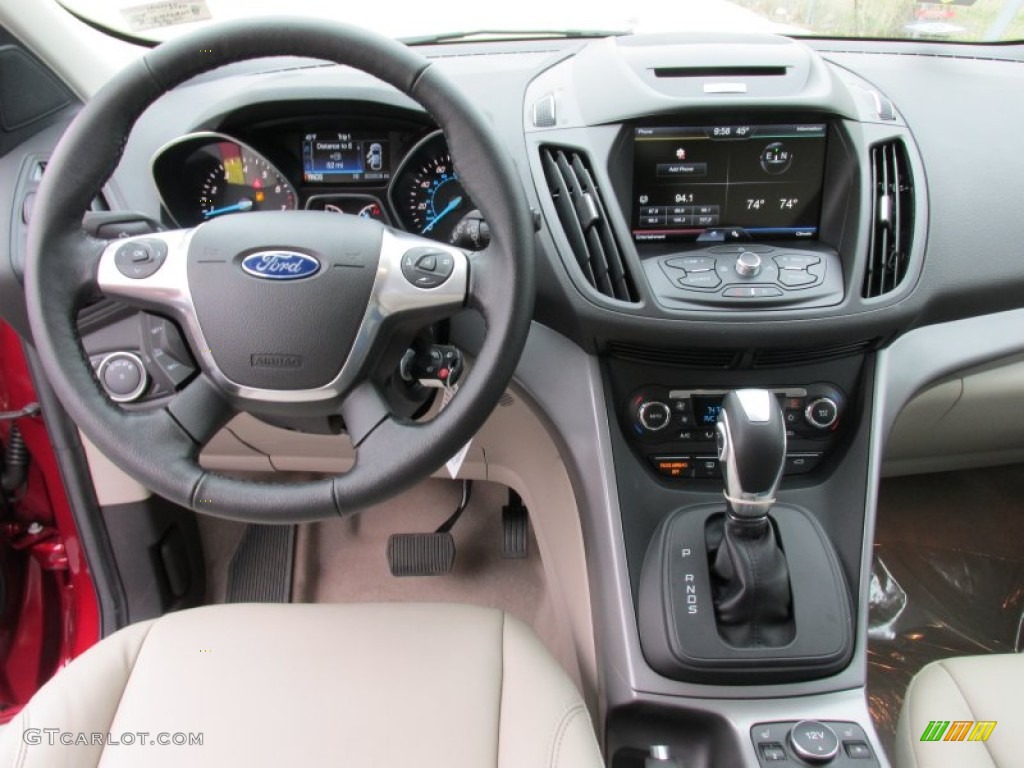 2015 Ford Escape SE Medium Light Stone Dashboard Photo #100646189
