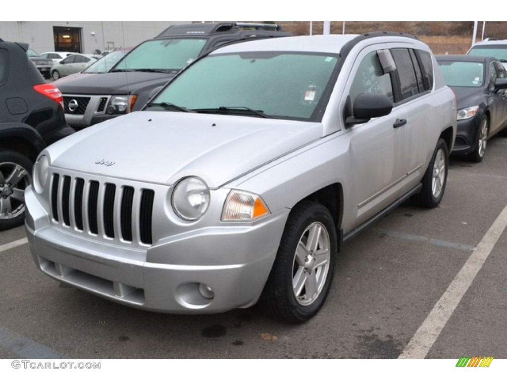 Bright Silver Metallic 2009 Jeep Compass Sport Exterior Photo #100649428