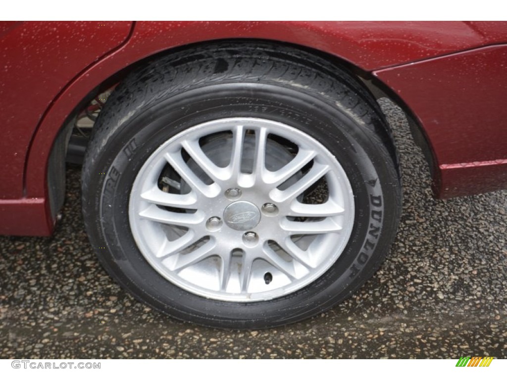 2007 Focus ZX4 SE Sedan - Dark Toreador Red Metallic / Dark Pebble/Light Pebble photo #9