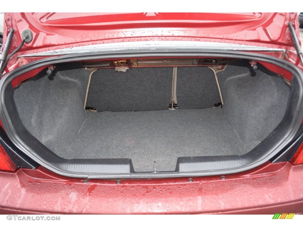 2007 Focus ZX4 SE Sedan - Dark Toreador Red Metallic / Dark Pebble/Light Pebble photo #20