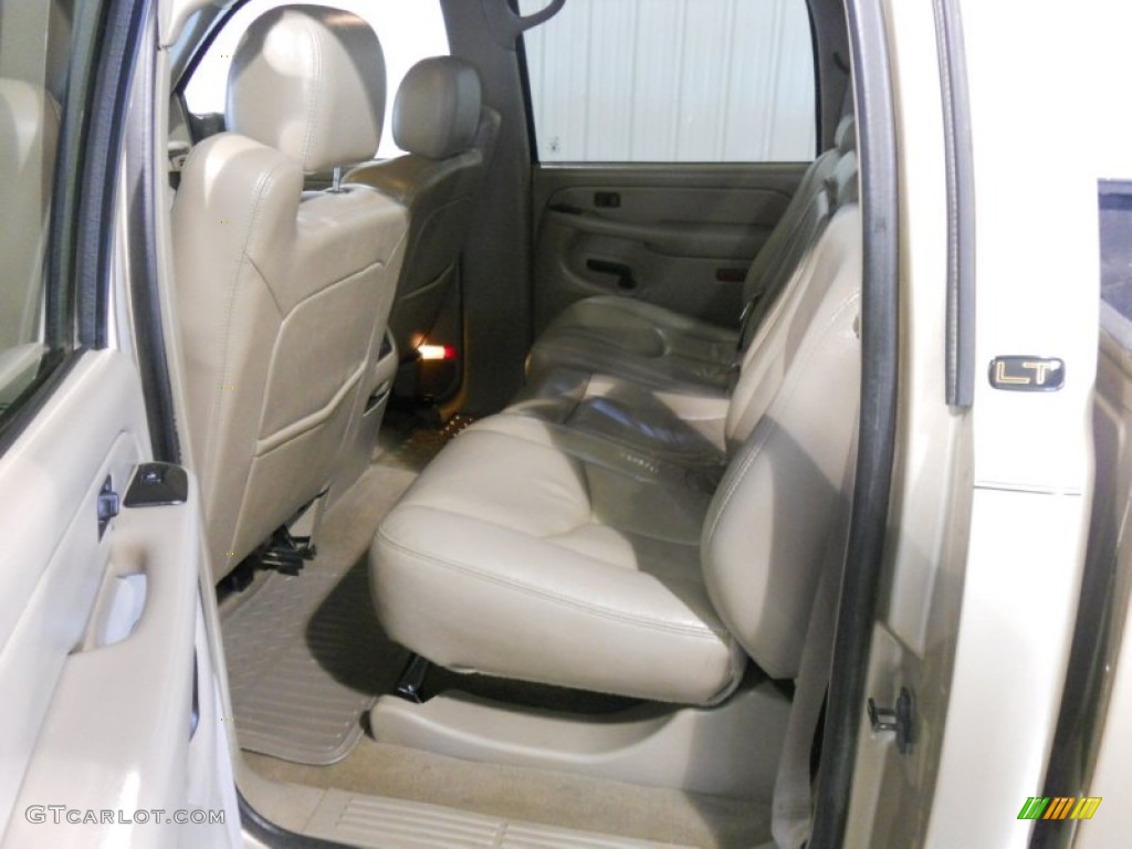 2004 Silverado 2500HD LT Crew Cab 4x4 - Sandstone Metallic / Tan photo #10
