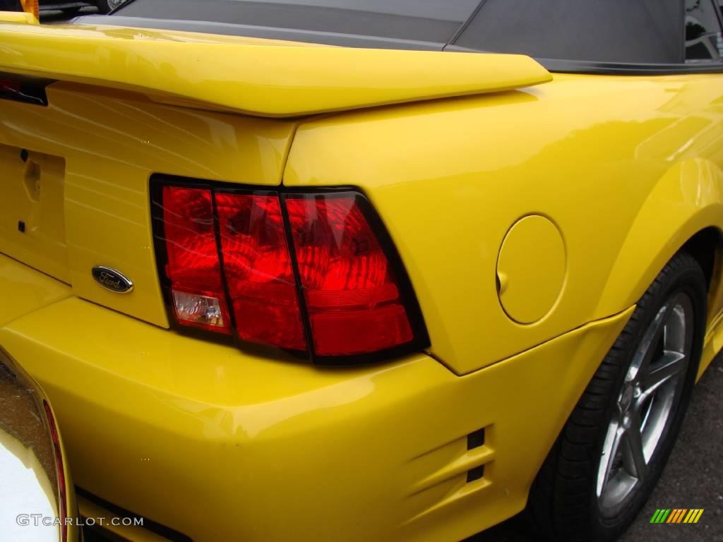 2004 Mustang Saleen S281 Supercharged Convertible - Screaming Yellow / Dark Charcoal photo #8