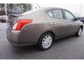 Titanium - Versa 1.6 SV Sedan Photo No. 5