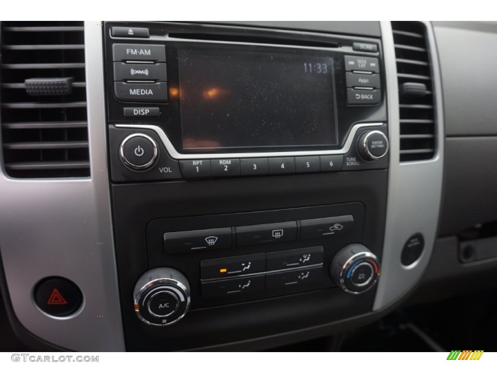 2015 Nissan Xterra S Controls Photo #100658363