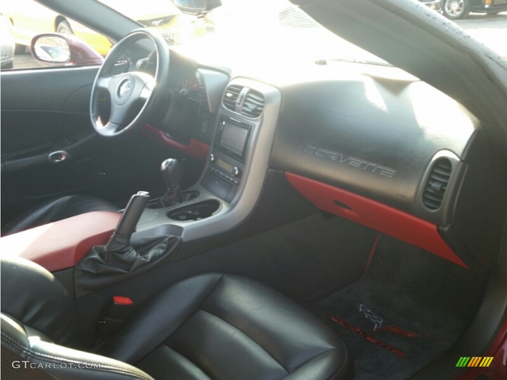 2006 Corvette Coupe - Monterey Red Metallic / Ebony Black photo #9