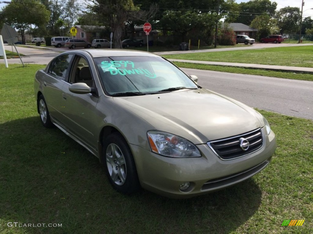 Velvet Beige Nissan Altima