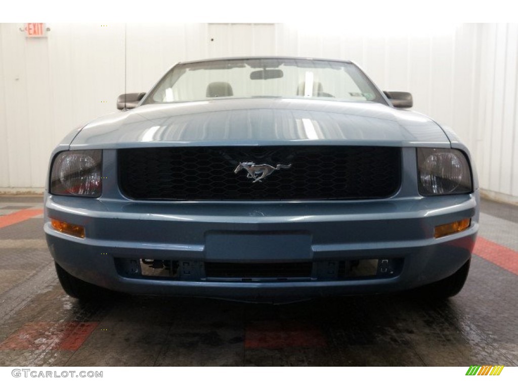 2006 Mustang V6 Premium Convertible - Windveil Blue Metallic / Light Graphite photo #4