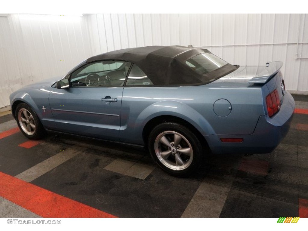 2006 Mustang V6 Premium Convertible - Windveil Blue Metallic / Light Graphite photo #11