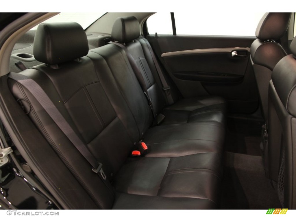 2007 Aura XR - Black Onyx / Black photo #12