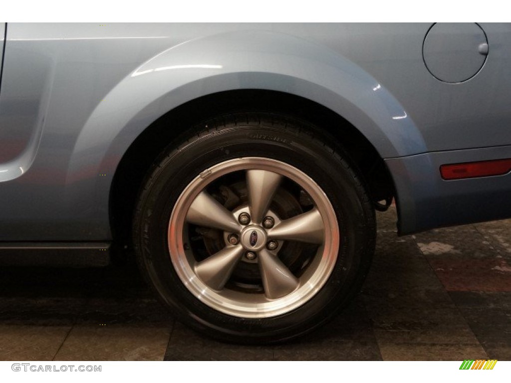 2006 Mustang V6 Premium Convertible - Windveil Blue Metallic / Light Graphite photo #56