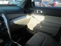 2015 Oxford White Ford Explorer FWD  photo #29