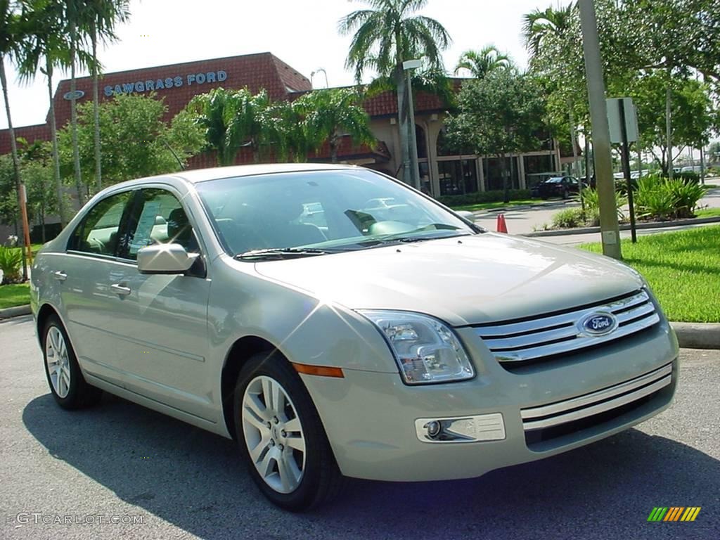 Light Sage Metallic Ford Fusion