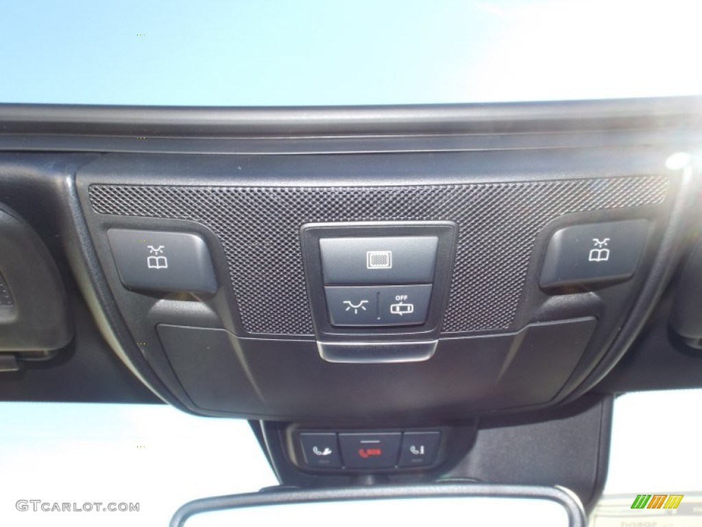 2015 Mercedes-Benz SLK 55 AMG Roadster Controls Photo #100676864