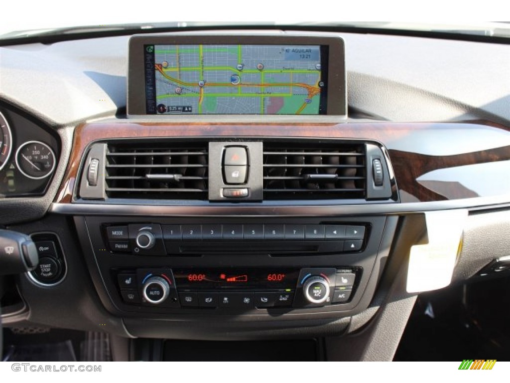 2015 3 Series 328i xDrive Sedan - Alpine White / Black photo #7