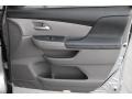 Alabaster Silver Metallic - Odyssey LX Photo No. 29