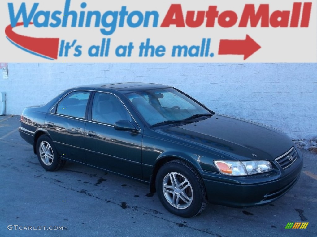 2000 Camry LE - Woodland Pearl / Oak photo #1