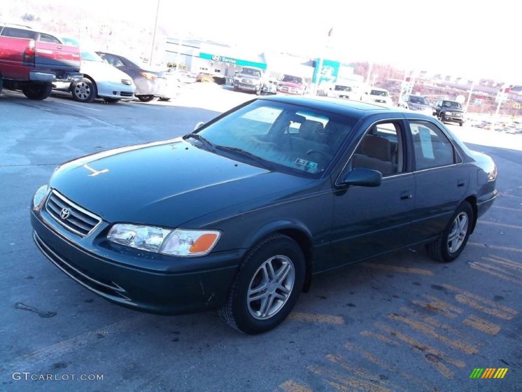2000 Camry LE - Woodland Pearl / Oak photo #6
