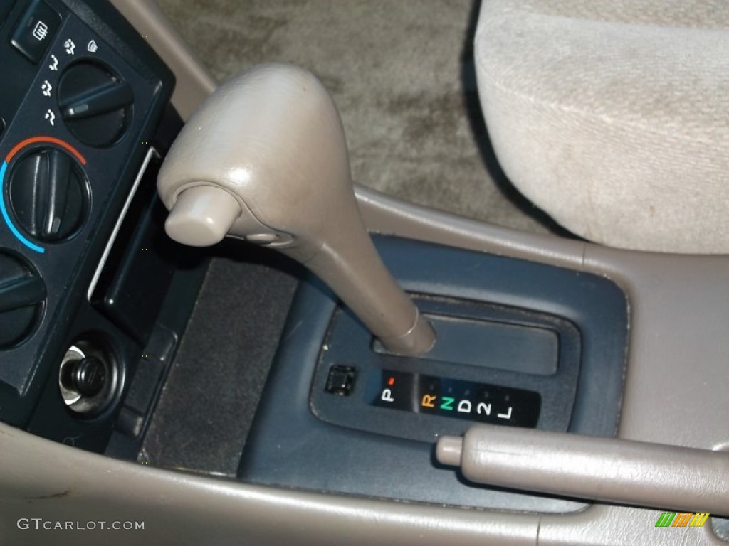2000 Camry LE - Woodland Pearl / Oak photo #15