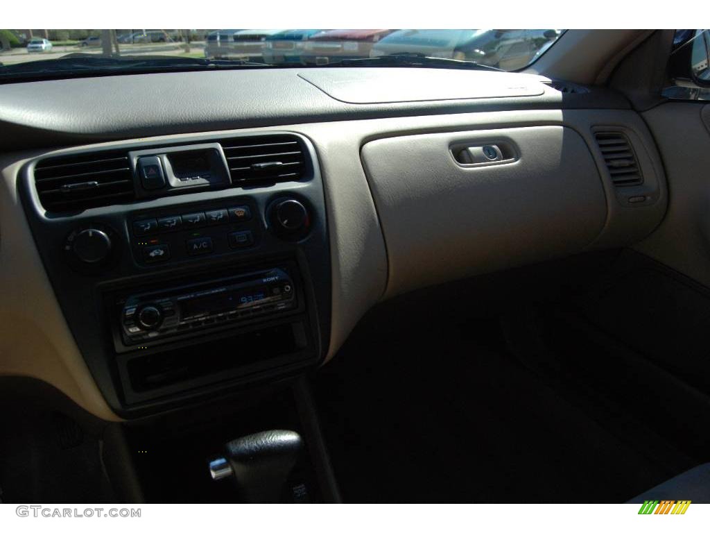 1998 Accord LX Sedan - Dark Emerald Pearl / Ivory photo #17