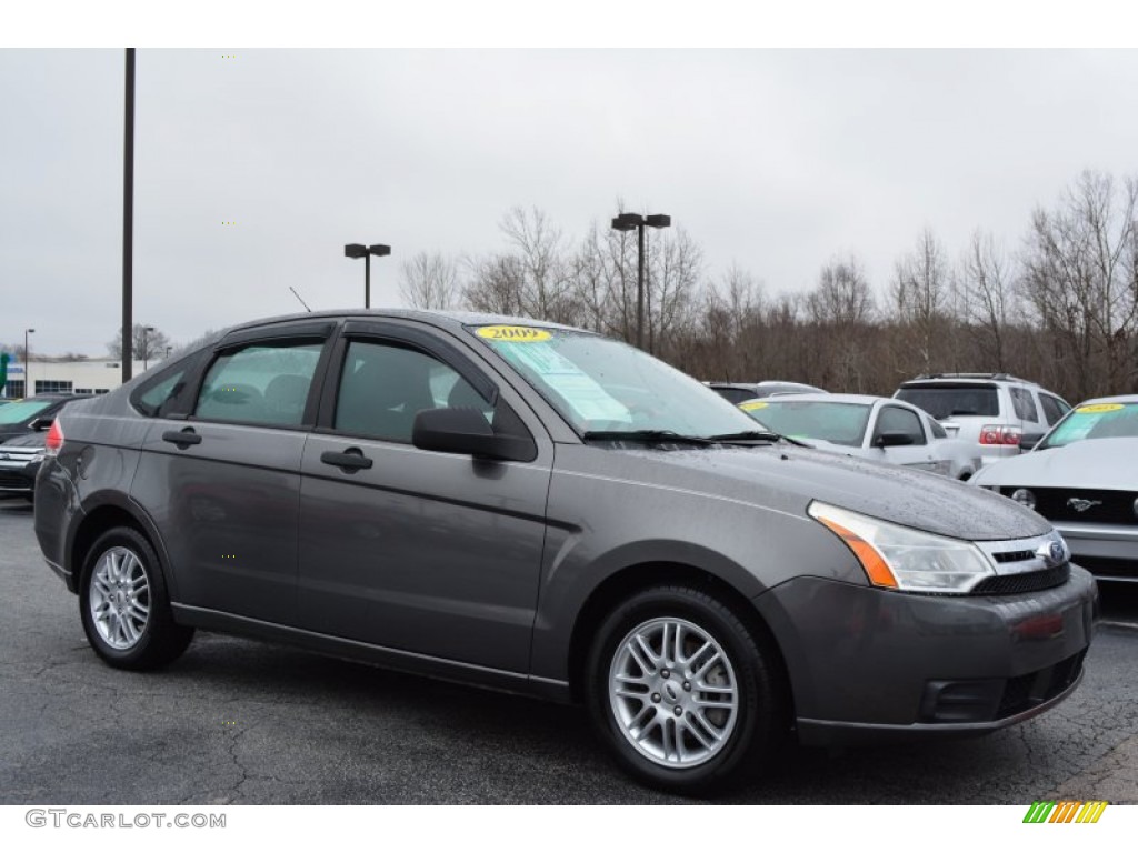 2009 Sterling Grey Metallic Ford Focus SE Sedan 100672465 Photo 18