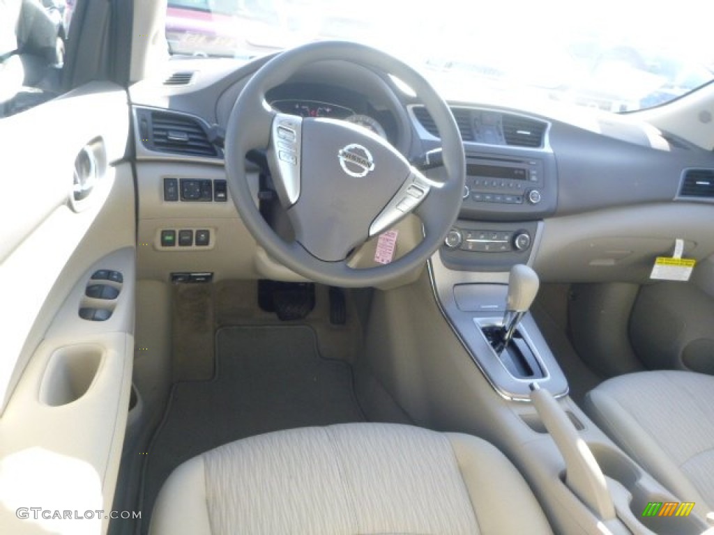 2014 Sentra SV - Red Brick / Charcoal photo #13