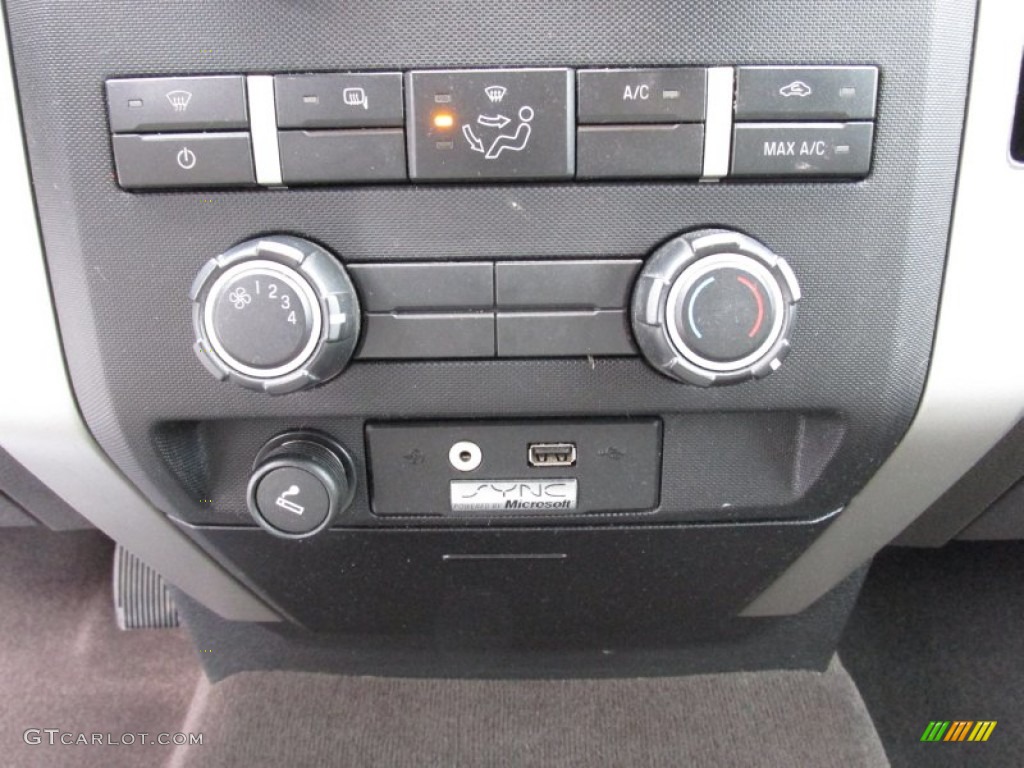 2009 F150 XLT SuperCab 4x4 - Brilliant Silver Metallic / Camel/Tan photo #39