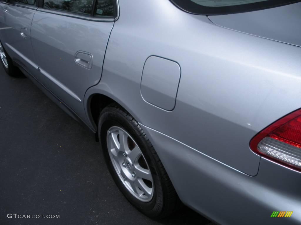 2002 Accord SE Sedan - Satin Silver Metallic / Quartz Gray photo #8