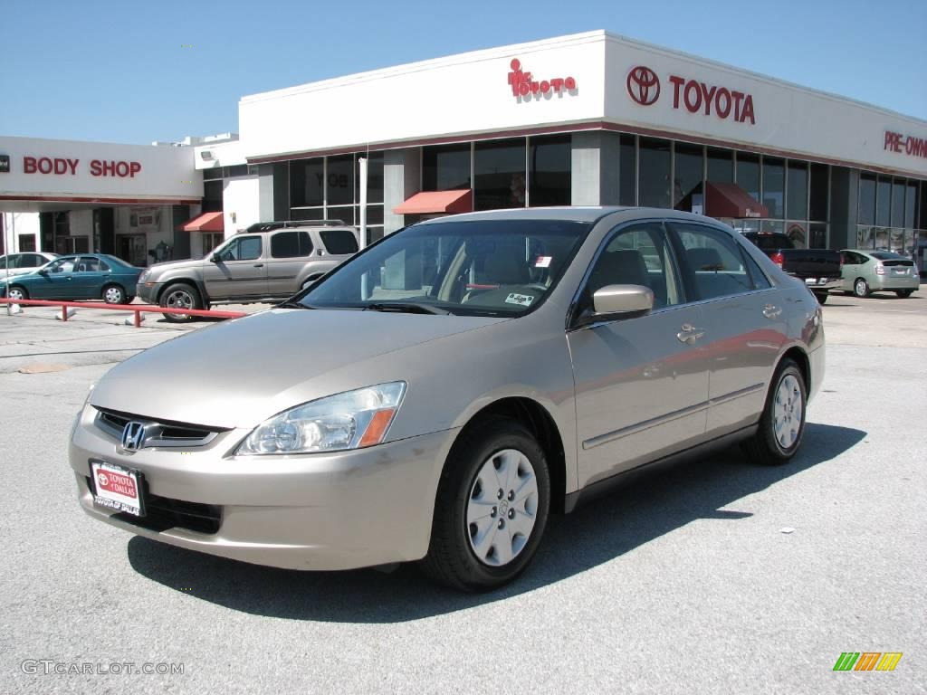 2003 Accord LX Sedan - Desert Mist Metallic / Ivory photo #2