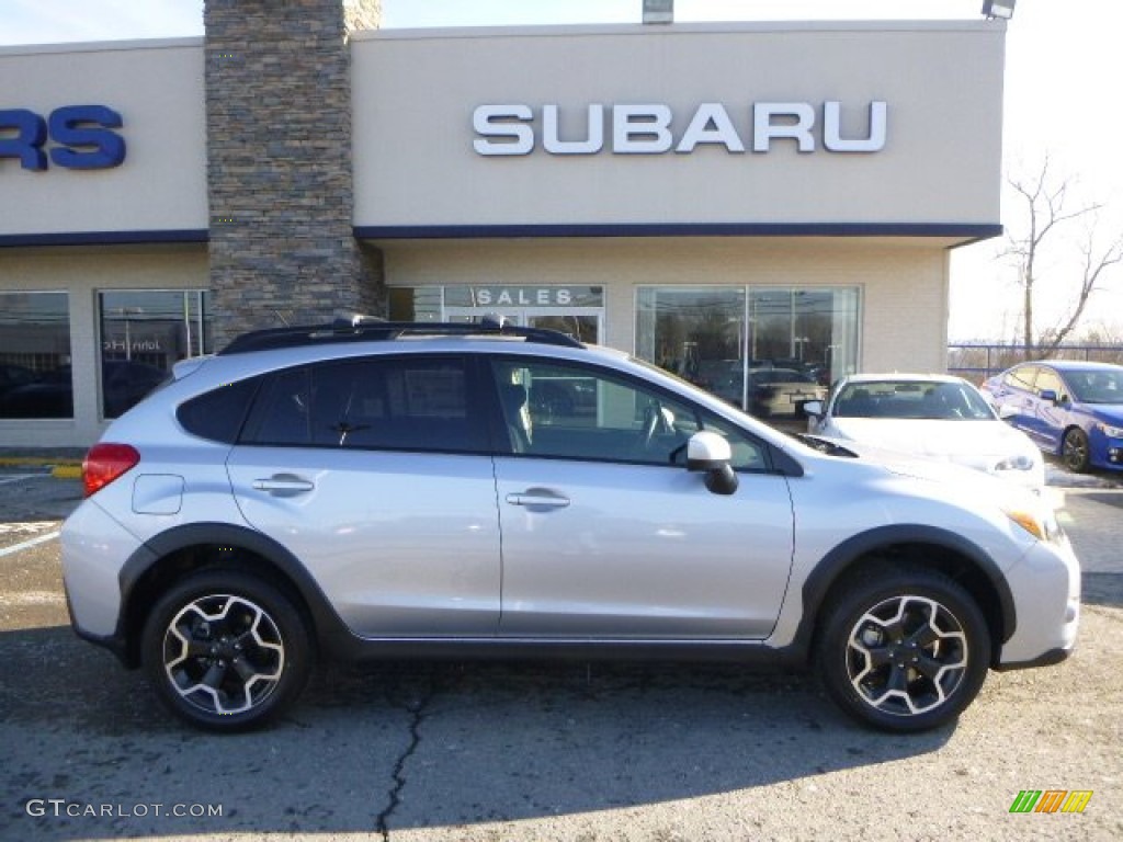 2015 XV Crosstrek 2.0i Premium - Ice Silver Metallic / Black photo #2