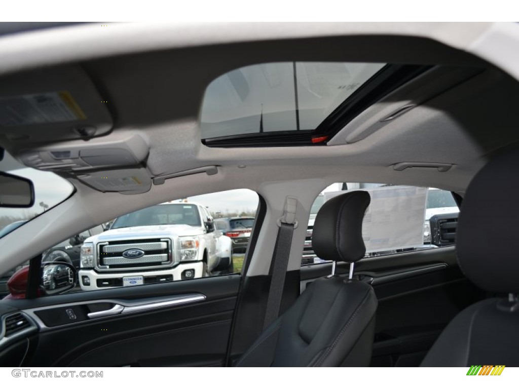 2015 Fusion Hybrid Titanium - Ruby Red Metallic / Charcoal Black photo #12