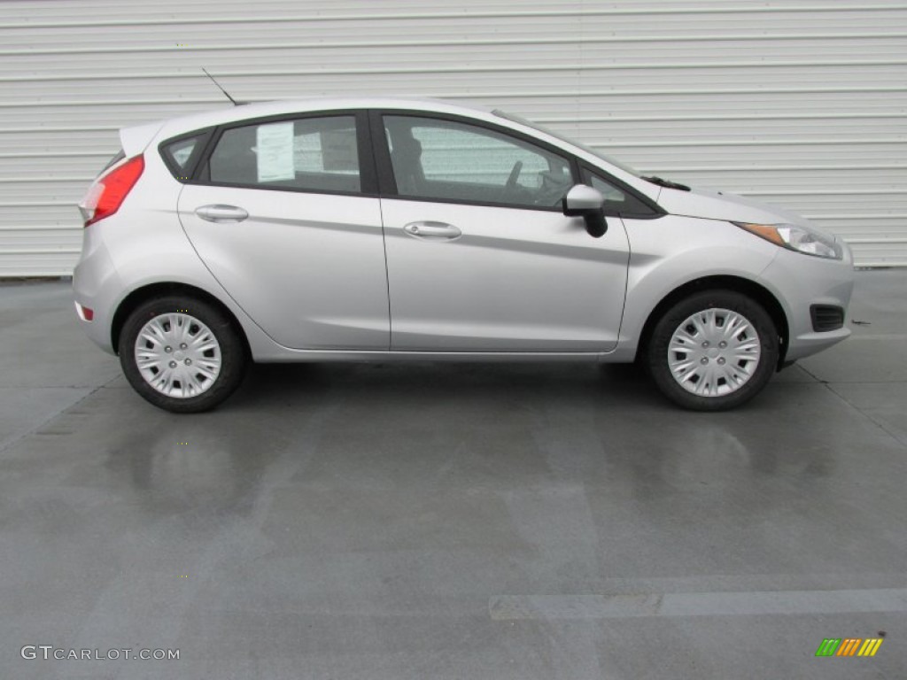 Ingot Silver Metallic 2015 Ford Fiesta S Hatchback Exterior Photo #100690994