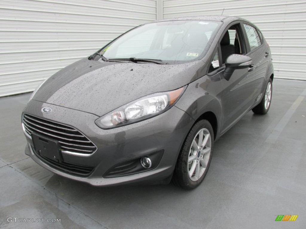 Magnetic Metallic 2015 Ford Fiesta SE Hatchback Exterior Photo #100691855
