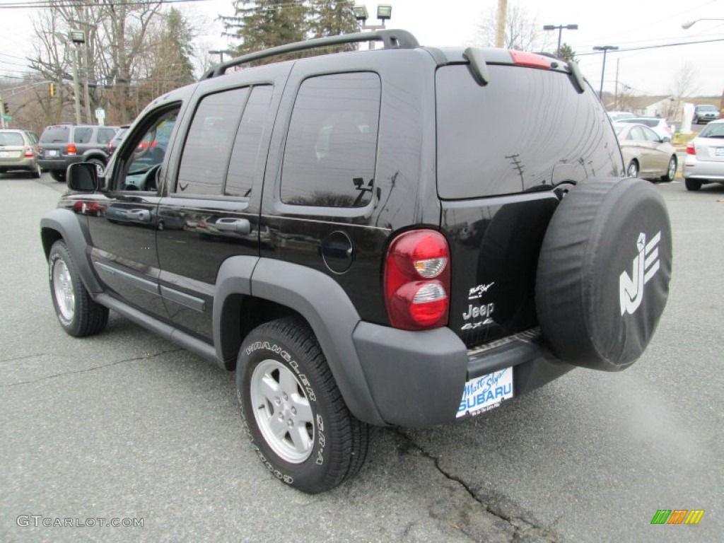 2006 Liberty Sport 4x4 - Black / Medium Slate Gray photo #8