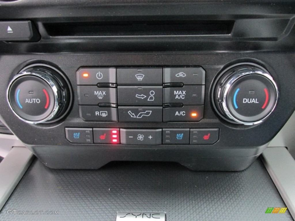 2015 Ford F150 Lariat SuperCrew 4x4 Controls Photo #100694306