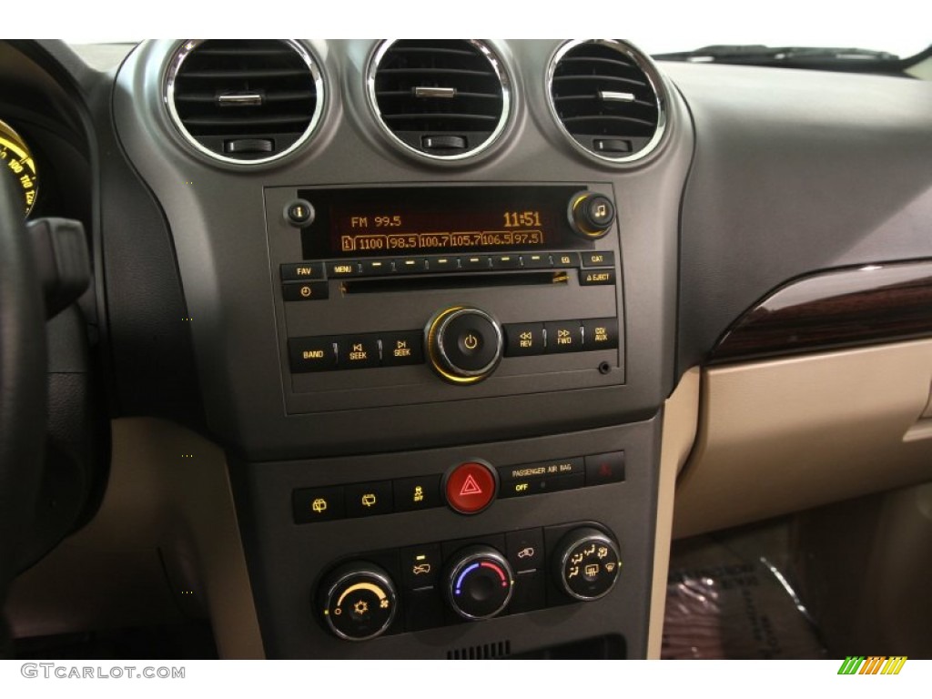 2009 Saturn VUE XE Controls Photo #100696415