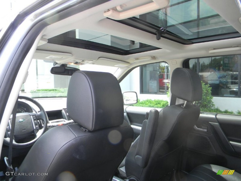 2011 LR2 HSE - Stornoway Grey Metallic / Storm photo #12