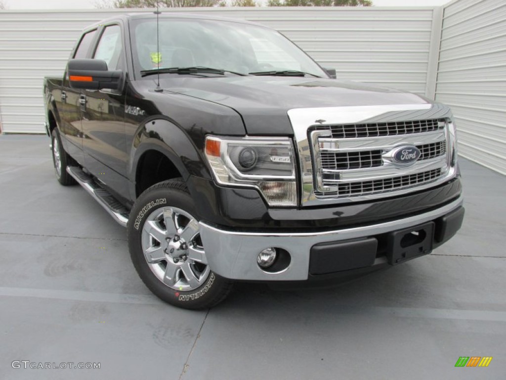 2014 F150 XLT SuperCrew - Tuxedo Black / Steel Grey photo #2