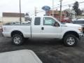 Oxford White - F350 Super Duty XL Super Cab 4x4 Photo No. 7