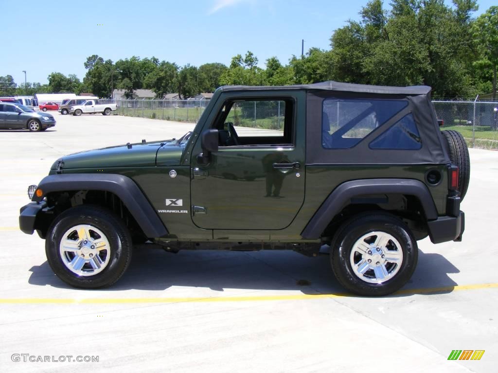 2007 Wrangler X 4x4 - Jeep Green Metallic / Dark Slate Gray/Medium Slate Gray photo #6