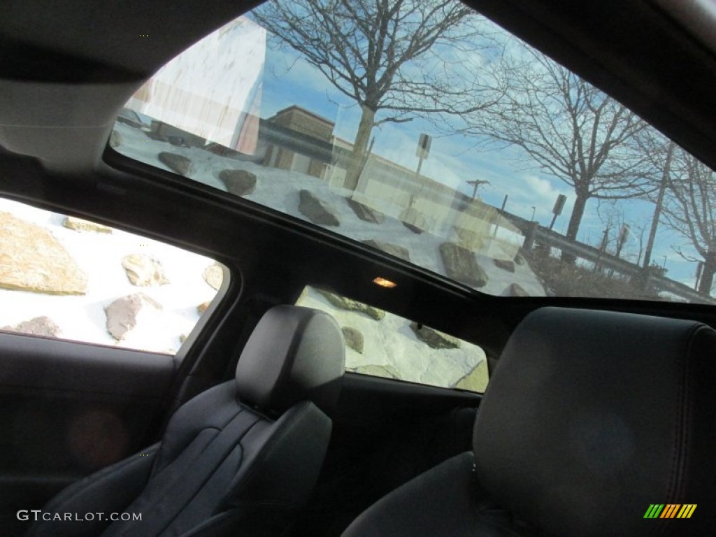 2015 Land Rover Range Rover Evoque Pure Plus Sunroof Photos