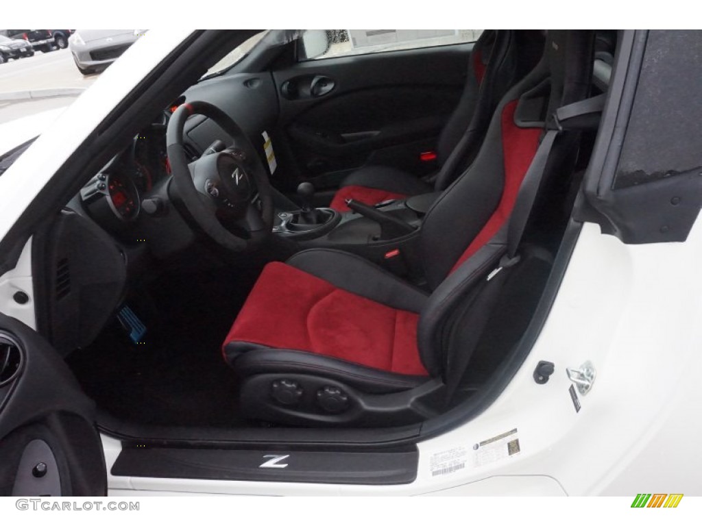 NISMO Black/Red Interior 2015 Nissan 370Z NISMO Coupe Photo #100723445