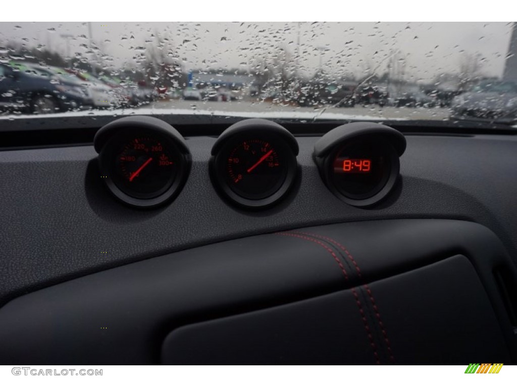 2015 370Z NISMO Coupe - Pearl White / NISMO Black/Red photo #14
