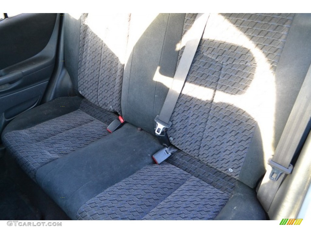 2003 Protege 5 Wagon - Sunlight Silver Metallic / Off Black photo #6