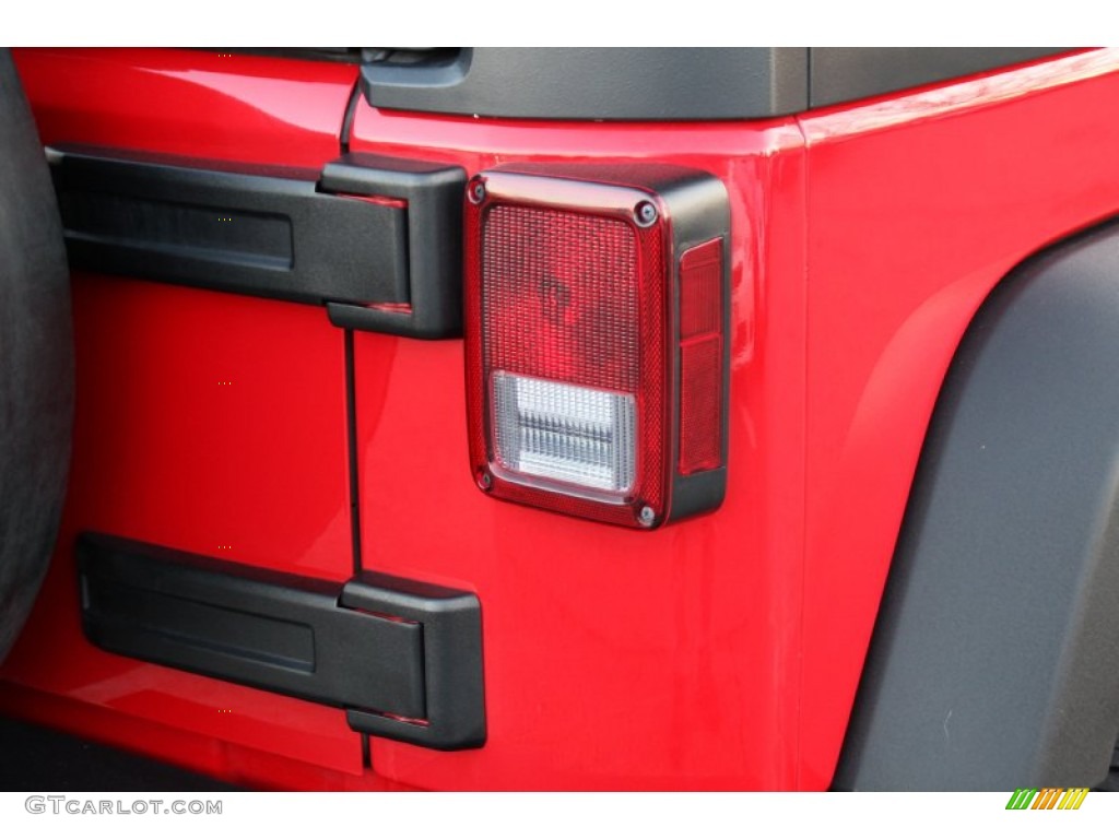 2011 Wrangler Sport 4x4 - Flame Red / Black photo #23