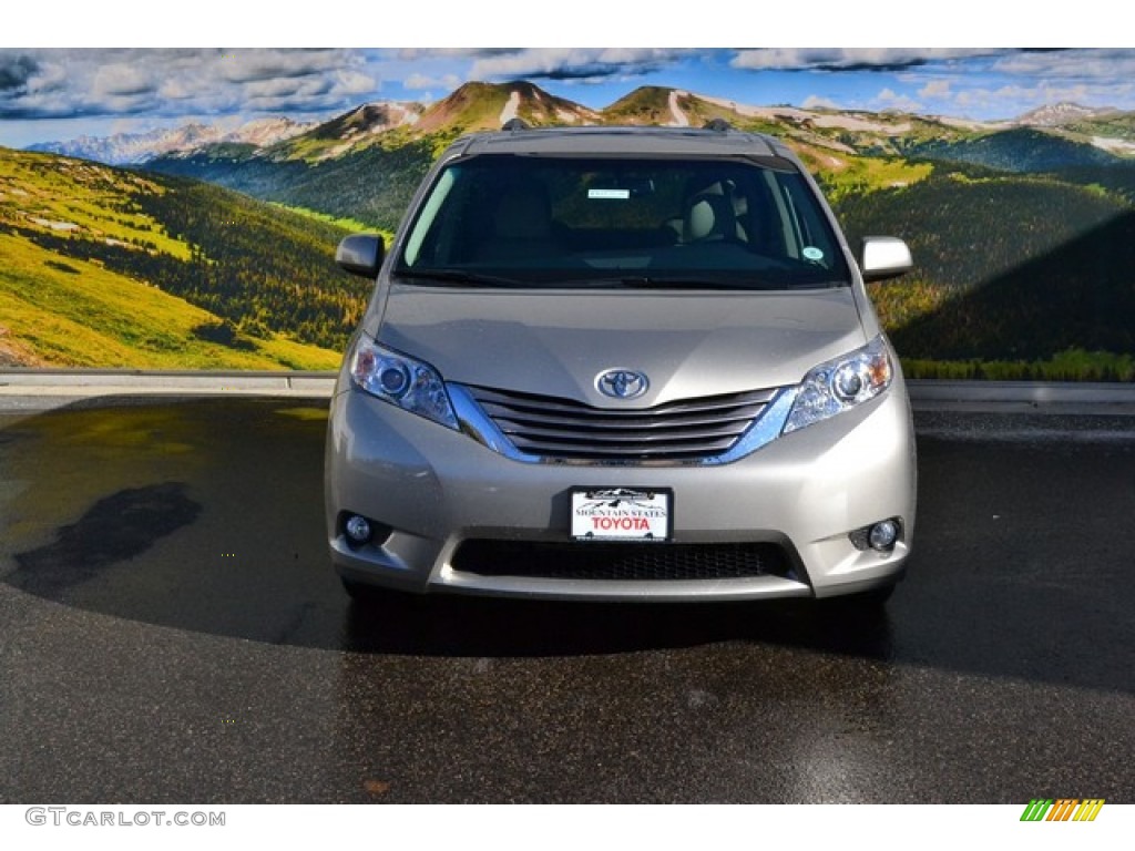 2015 Sienna XLE AWD - Creme Brulee Mica / Bisque photo #2