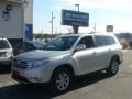 Classic Silver Metallic 2012 Toyota Highlander SE 4WD