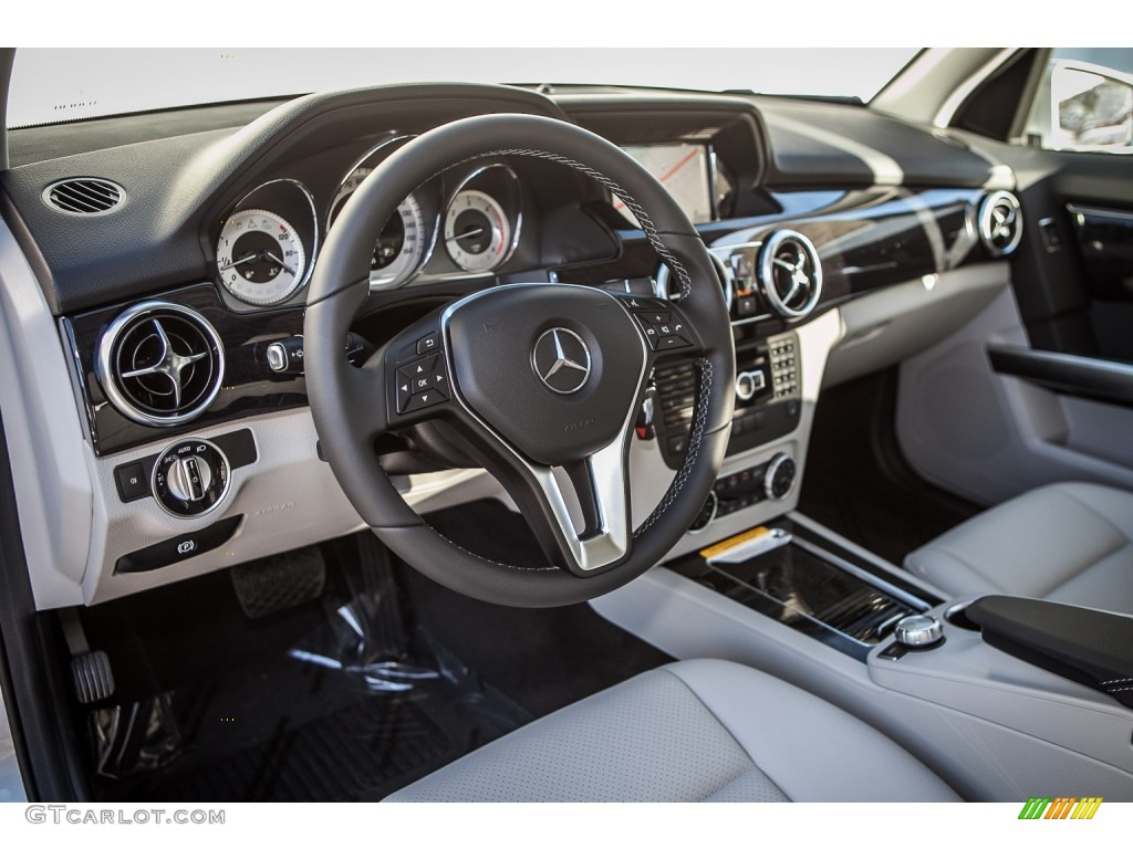 Ash/Black Interior 2015 Mercedes-Benz GLK 250 BlueTEC 4Matic Photo #100737629