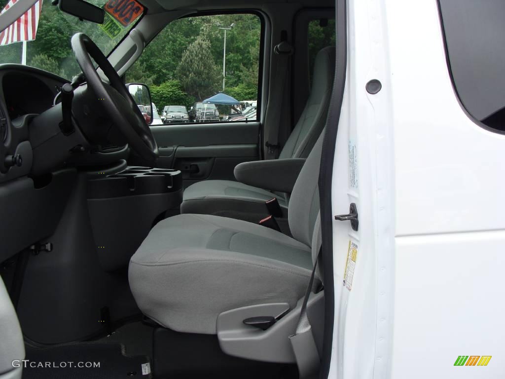 2008 E Series Van E350 Super Duty XLT Passenger - Oxford White / Medium Flint photo #12