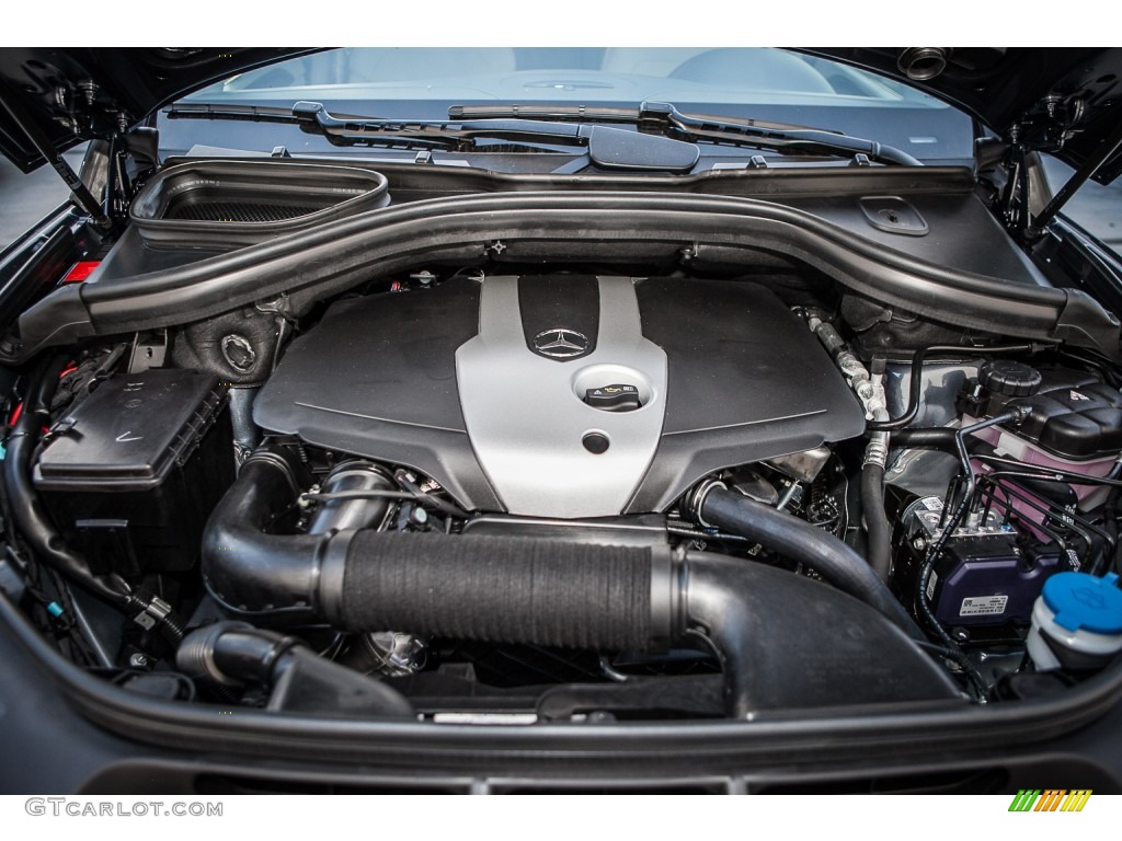 2015 Mercedes-Benz ML 250 BlueTEC 4Matic Engine Photos
