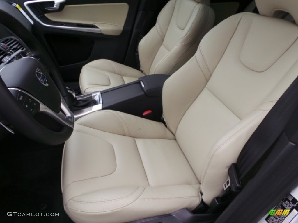 2015 Volvo XC60 T6 Drive-E Front Seat Photos